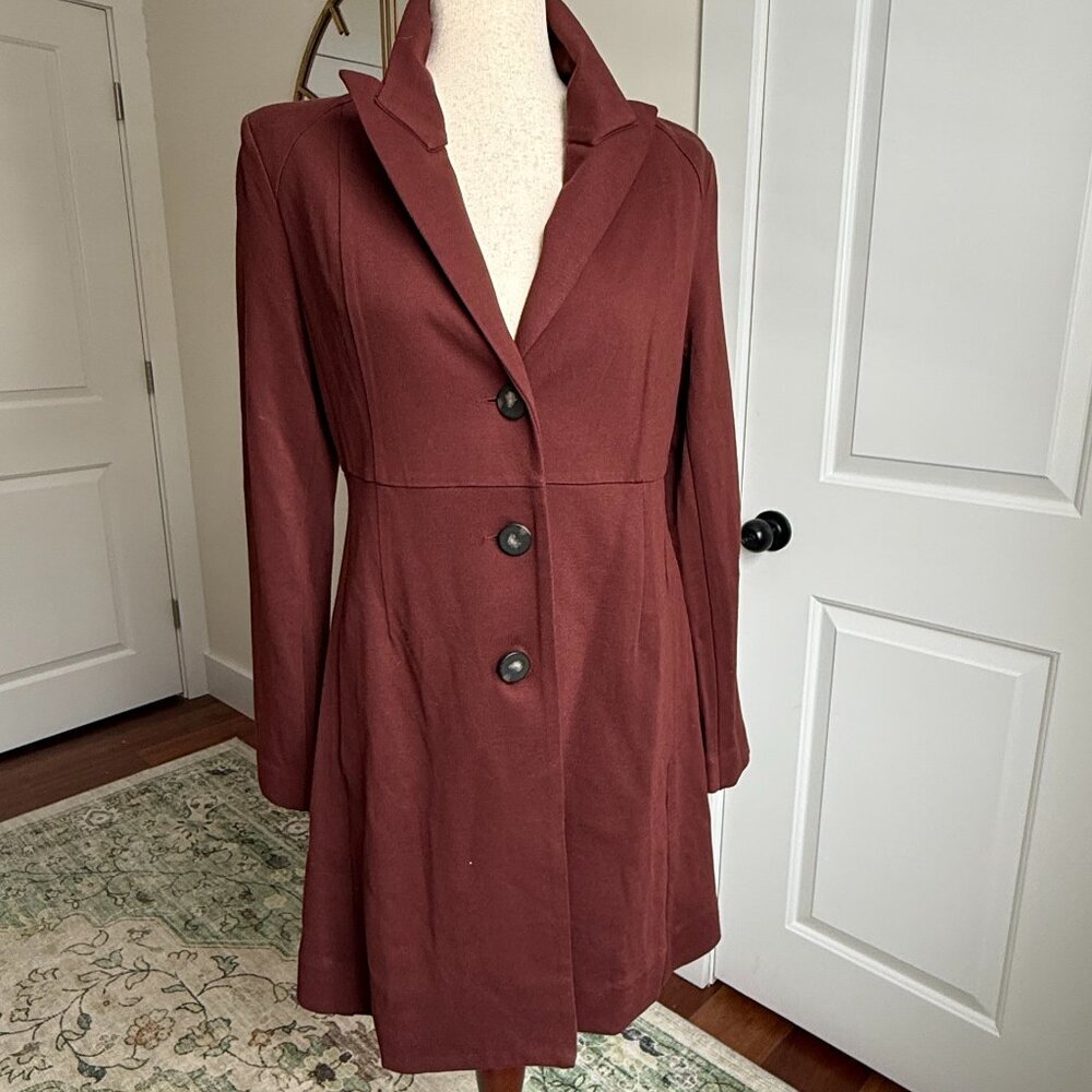 CAbi Boss Jacket in Currant Wine Long Structured Blazer Size Small - Picture 3 of 9